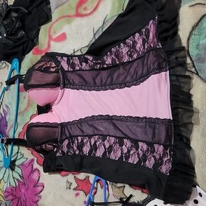 Black and pink lingerie 3x